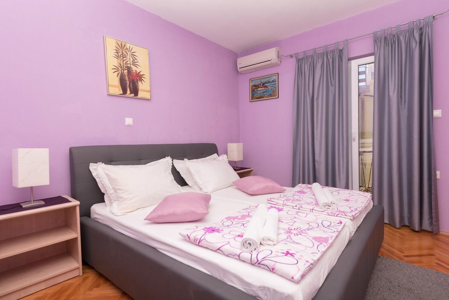 Apps And Room Goran In The Center Makarska Exterior photo
