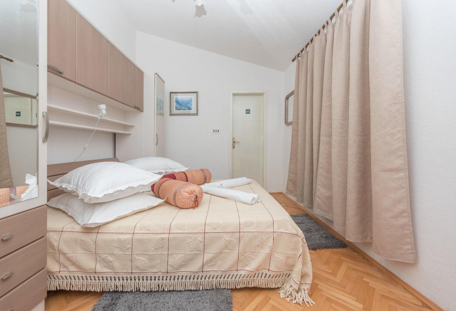 Apps And Room Goran In The Center Makarska Exterior photo
