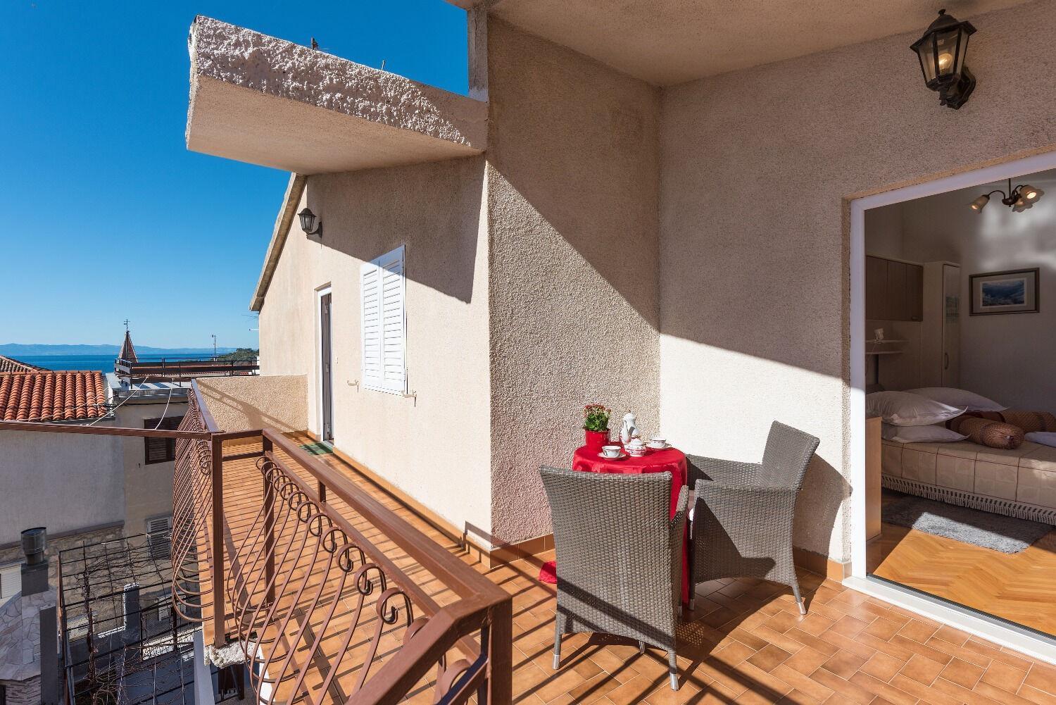 Apps And Room Goran In The Center Makarska Exterior photo